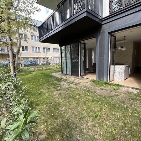 Seaside Garden 2 Apartment