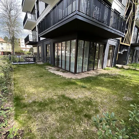 Apartment Seaside Garden 2